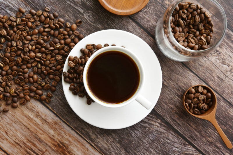 コーヒーのカフェインは体にどんな影響がある？含有量・メリット・注意点まで解説