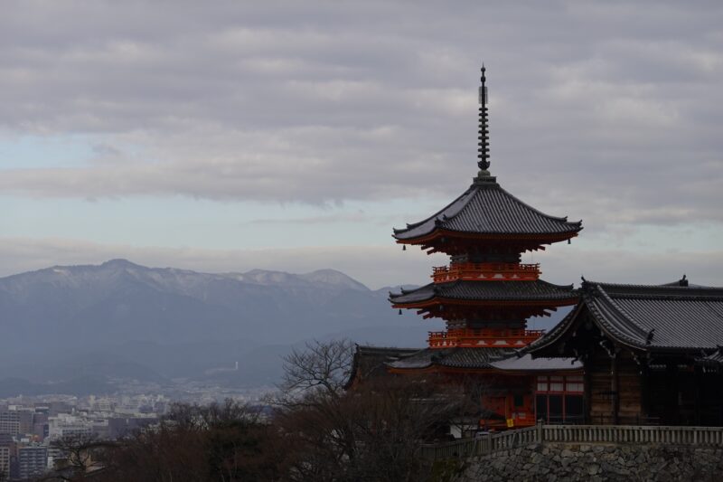 キャパシティを超えた主要都市の現状