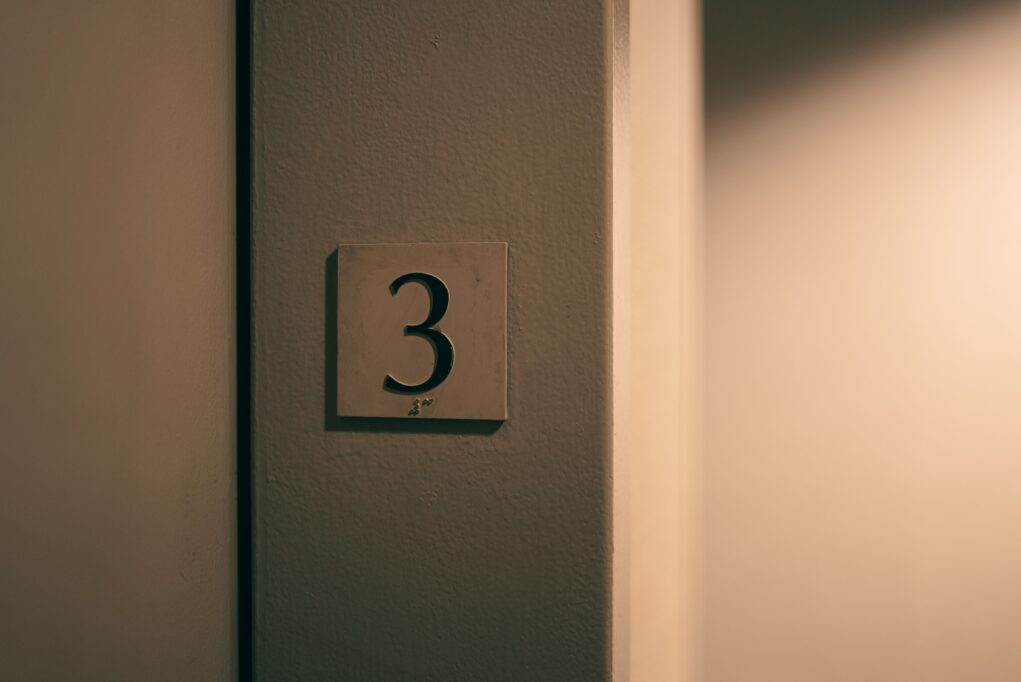 3
